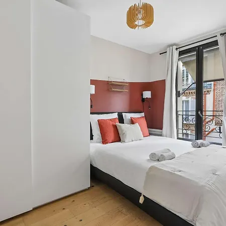 Apartamento Stylish With Cozy Bedroom & Sofa Bed *