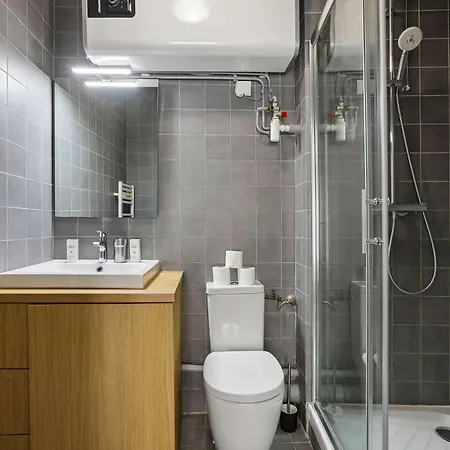 Stylish With Cozy Bedroom & Sofa Bed * Boulogne-Billancourt